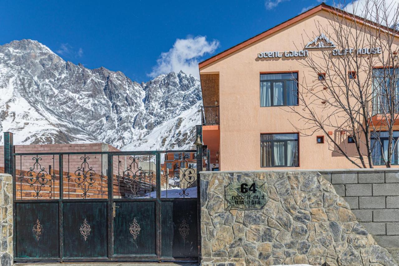 Cliff House Hotel Stepantsminda Exterior photo