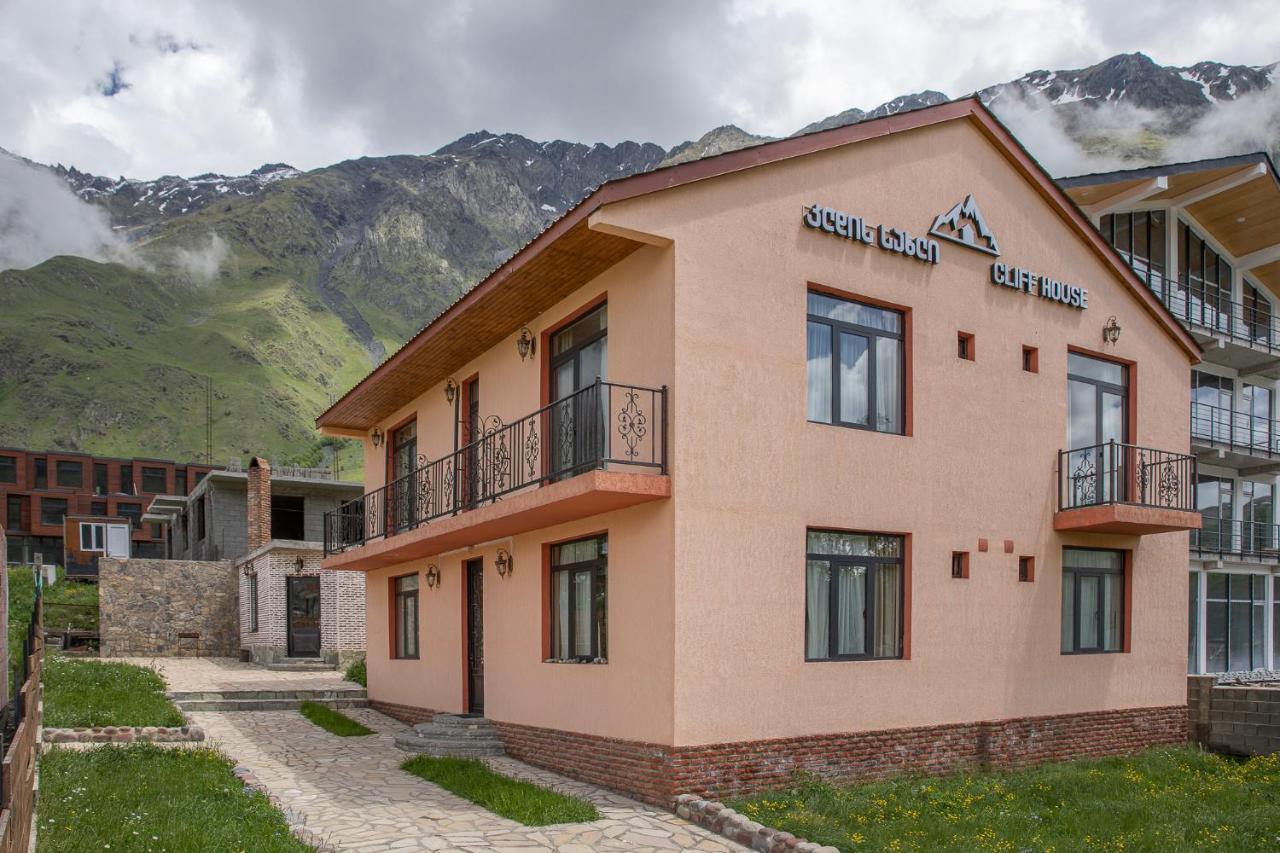 Cliff House Hotel Stepantsminda Exterior photo